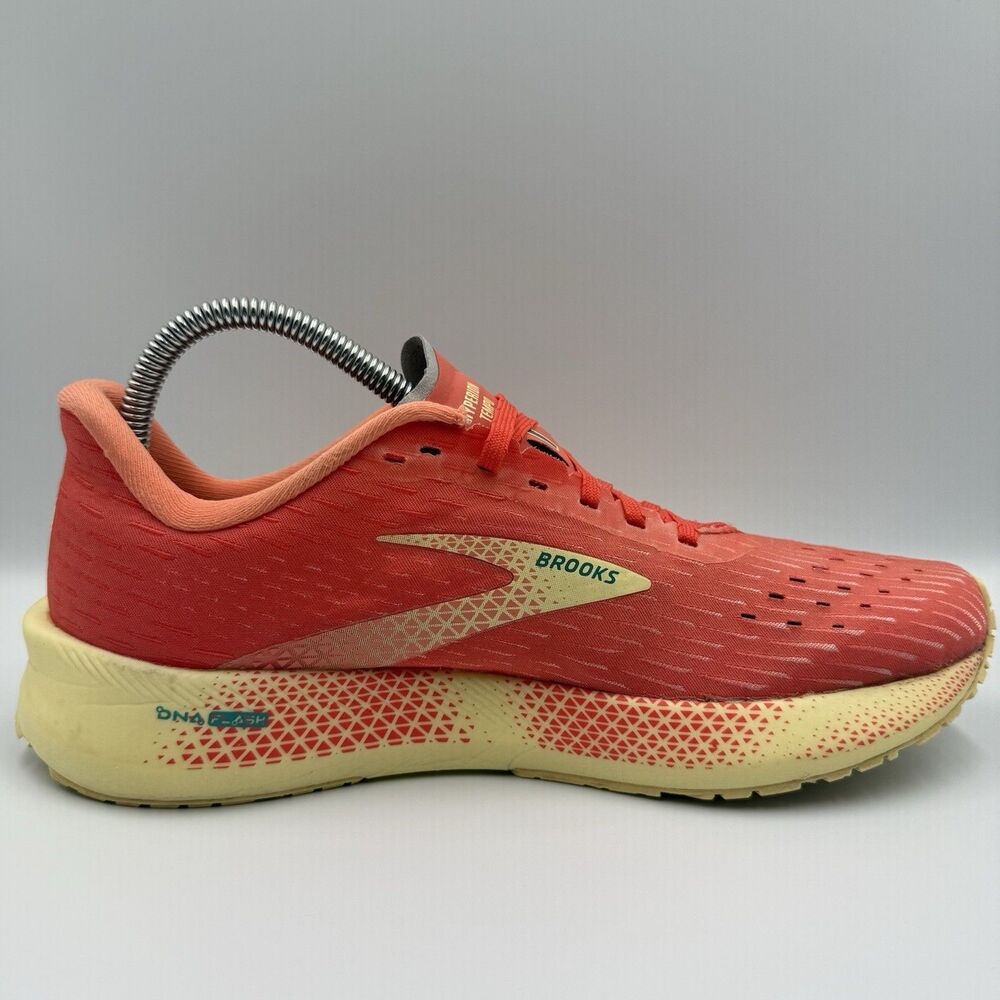 Brooks Hyperion Orange Yellow Running Shoes Sneakers Womens Size 9.5 1203281B876 - Picture 4 of 10